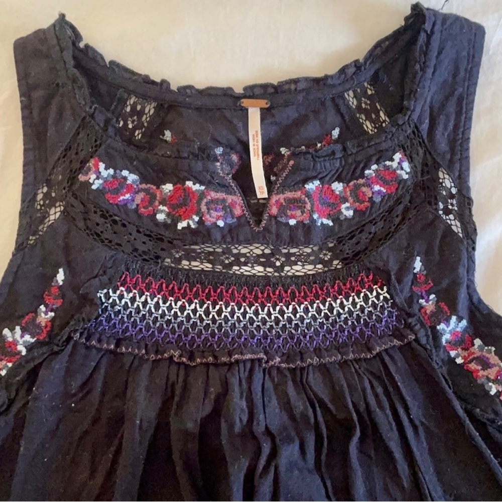 Free People Embellished Cropped Tank XS Dark Navy
